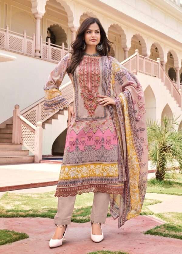 Pakistani Suit With Patch Work