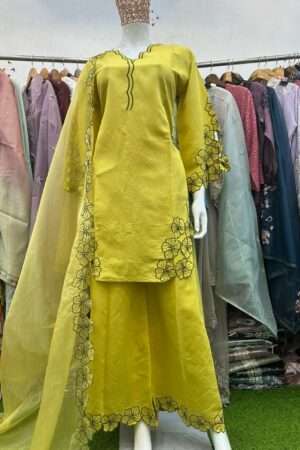 READYMADE LAWN SUITS WITH HEAVY MULTIPLE PATCHES